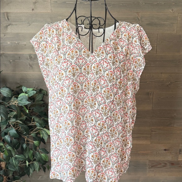LOFT Tops - Loft, short sleeve floral V-neck blouse